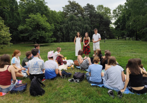 XXI LO Piknikowe podsumowanie tegorocznej działalności koła debat oksfordzkich Ad Prusem w Parku Sienkiewicza.