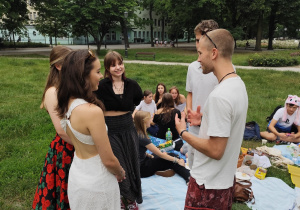 XXI LO Piknikowe podsumowanie tegorocznej działalności koła debat oksfordzkich Ad Prusem w Parku Sienkiewicza.