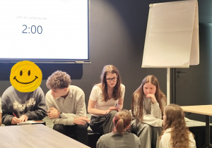 Koło debat szkoli się z IPN