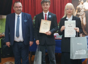 Nikodem Nowak laureatem Olimpiady Wiedzy o Prawie